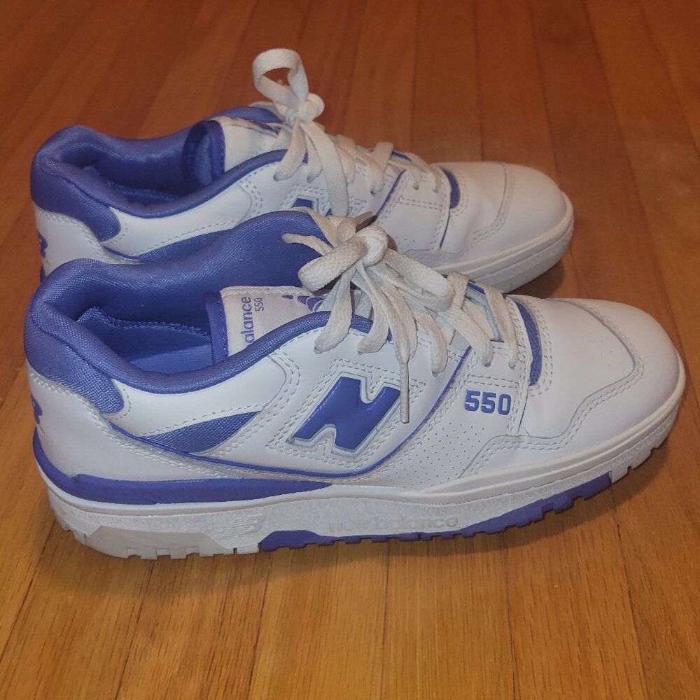 Women's New Balance 550 shoes